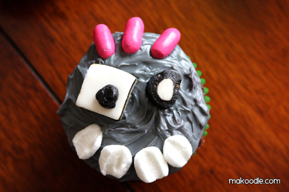 Monster Cupcakes - Makoodle