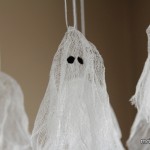 Hanging Ghosts – Halloween Decor