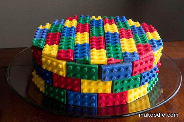 Lego Cake - Makoodle