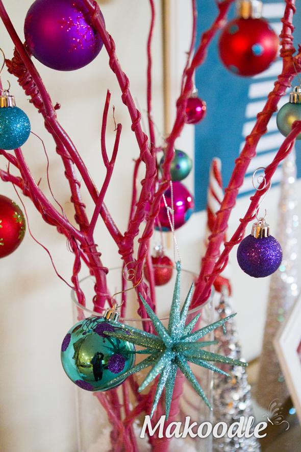 DIY Whimsical Christmas Tree Decor from Makoodle.com