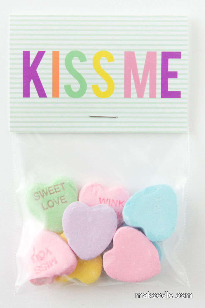 Kiss Me - Conversation Heart Valentine's Day Printable - Makoodle.com